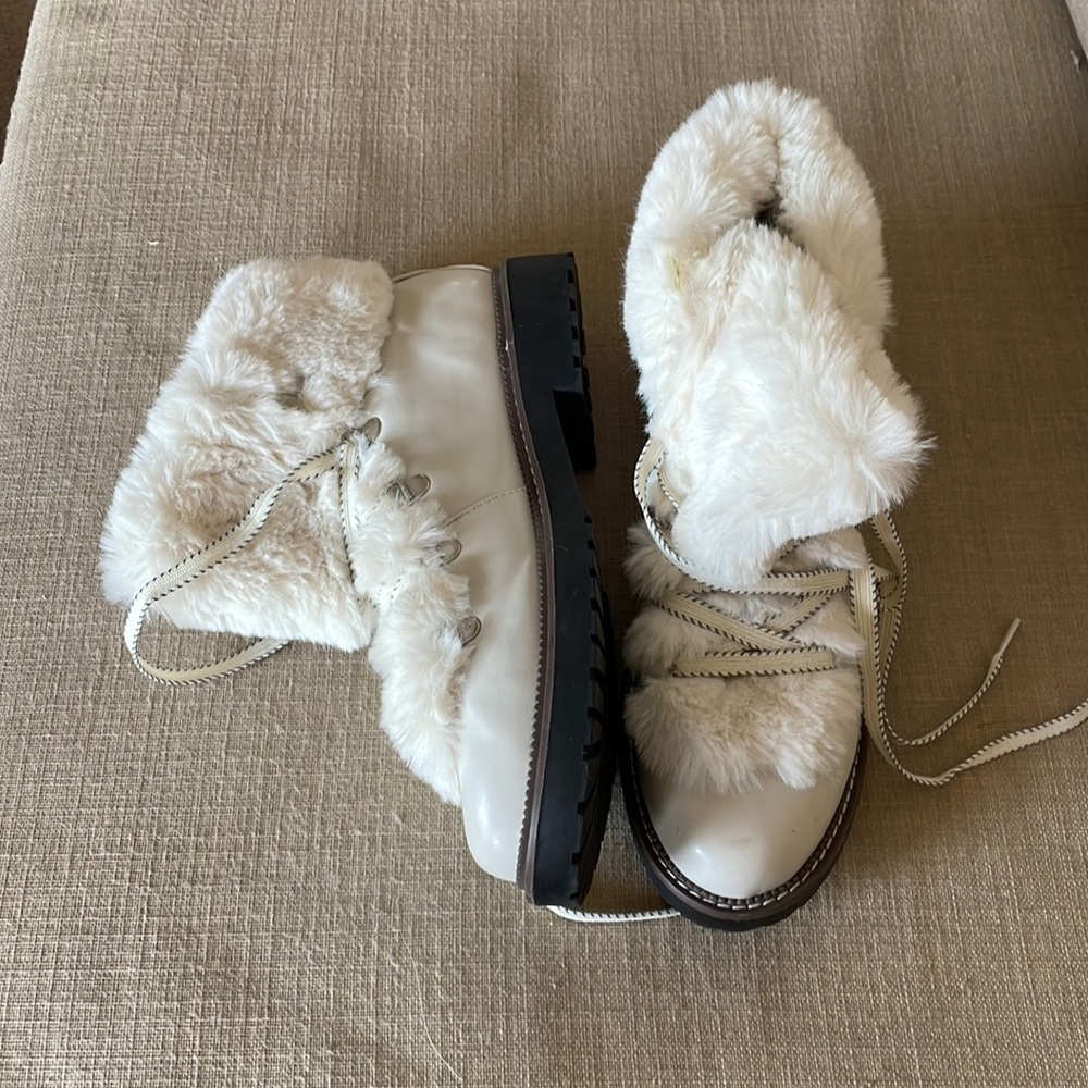 White Faux-Fur Fluffy Winter Boots